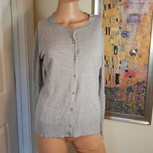 New York & Company Sweaters - 💋3/$24💋NY&C RHINESTONE CARDIGAN